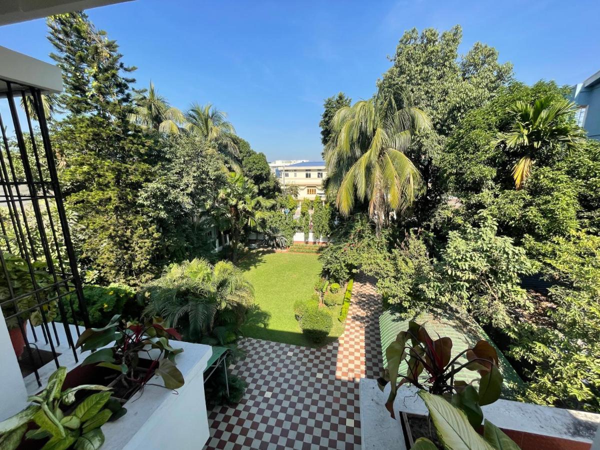 The Choudhury Manor Homestay 古瓦哈提 外观 照片